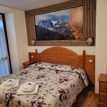 Albergo Meuble Tarandan Forni di Sopra Exteriér fotografie