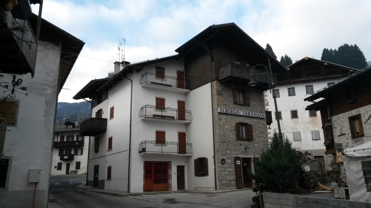 Albergo Meuble Tarandan Forni di Sopra Exteriér fotografie